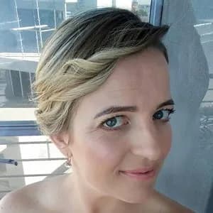 Karlin Van Der Vyver - Social Media Manager